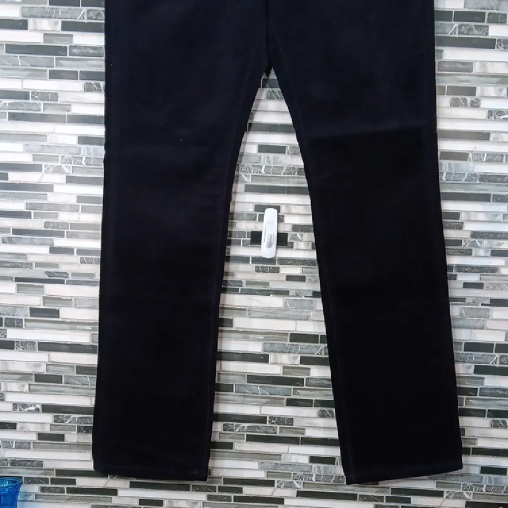 St. John's Bay Womens 10 Mid Rise Black Corduroy Slim Straight Pants Academia - Picture 4 of 13